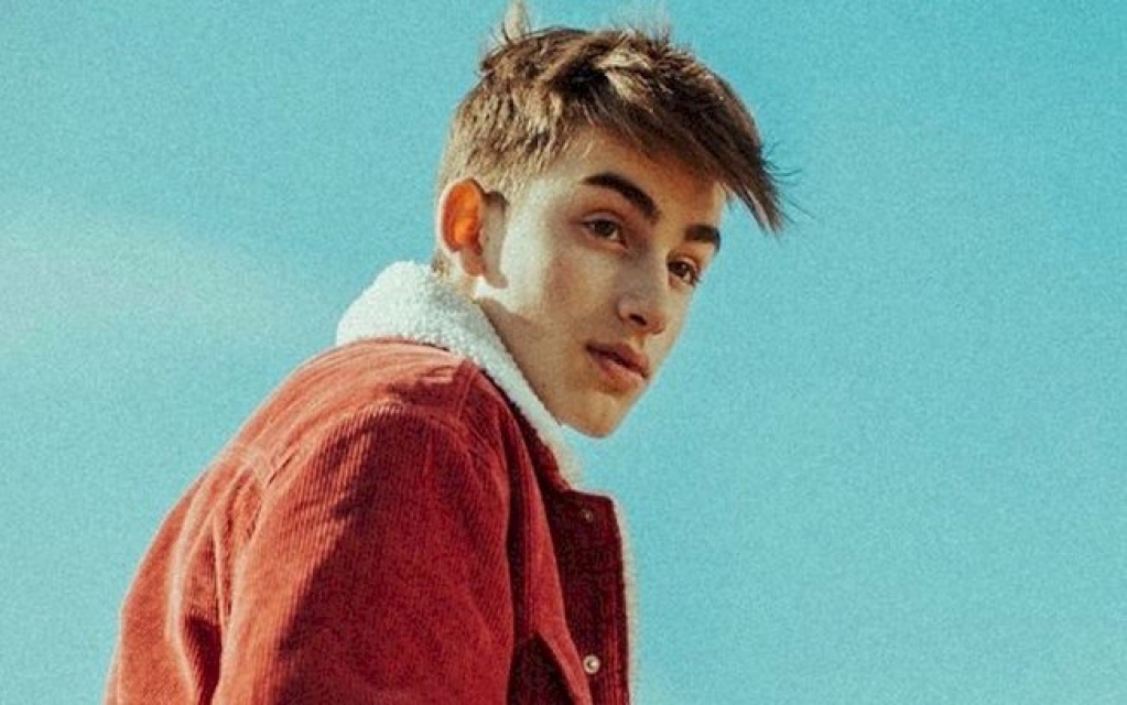 Vencedor do MTV EMA, Johnny Orlando lança o EP "It’s Never Really Over" Vencedor do MTV EMA, Johnny Orlando lança o EP "It’s Never Really Over"