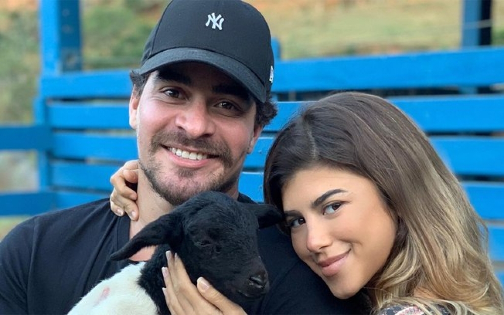 Thiago Martins termina namoro de um ano com a modelo Talita Nogueira Thiago Martins termina namoro de um ano com a modelo Talita Nogueira