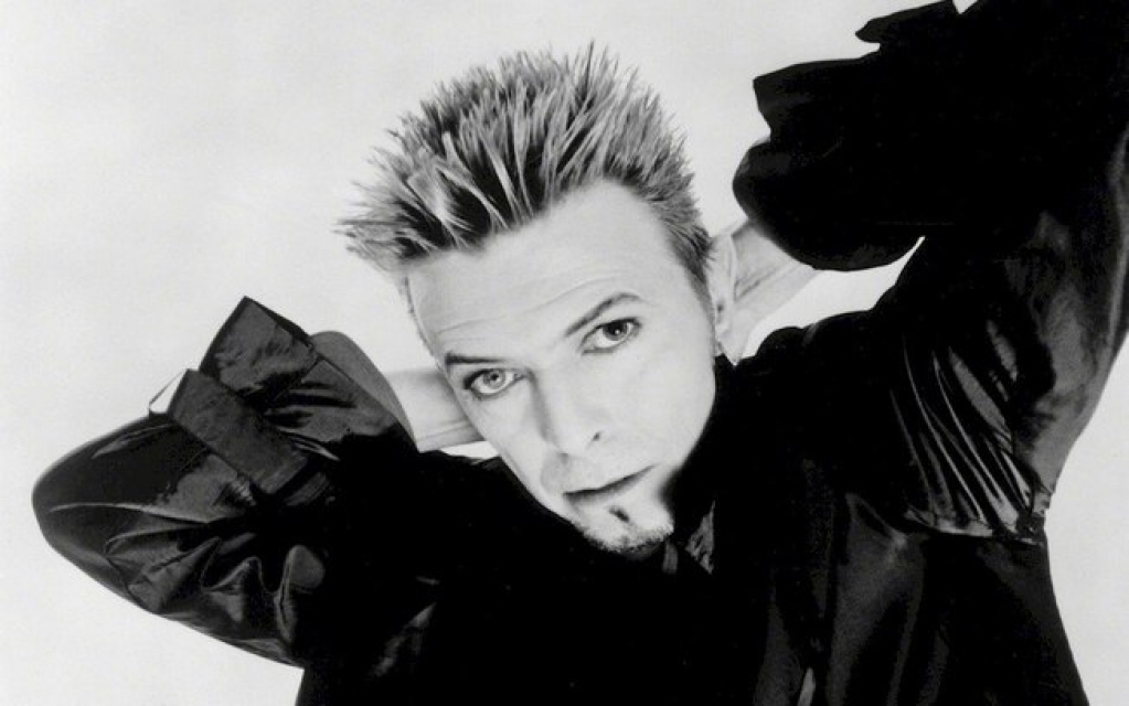 Tributo a David Bowie terá Trent Reznor, Billy Corgan e Perry Farrell