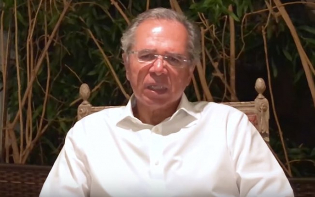 Guedes chama privatização do SUS de "insanidade" e diz que sequer foi cogitada