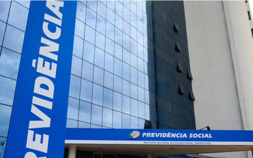 Veja como solicitar a aposentadoria sem ir à agência Veja como solicitar a aposentadoria sem ir à agência