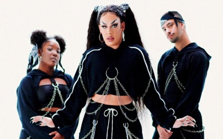 Gloria Groove lança o single e clipe de "Vício"
