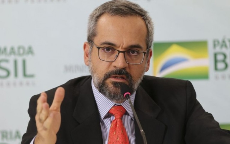 Ex-ministro Abraham Weintraub é reeleito diretor-executivo do Banco Mundial
