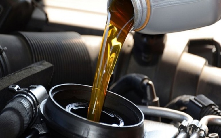 Veja como verificar corretamente o nível do óleo do motor