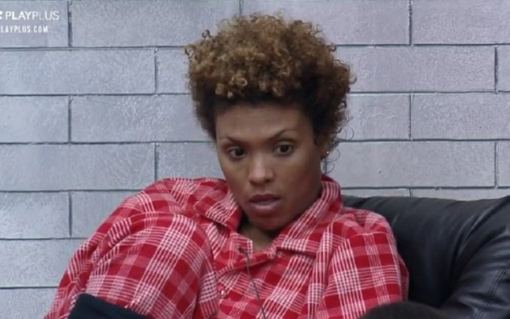 "A Fazenda 12": Lidi volta a falar mal do reality show: "É uma merd* estar aqui" "A Fazenda 12": Lidi volta a falar mal do reality show: "É uma merd* estar aqui"