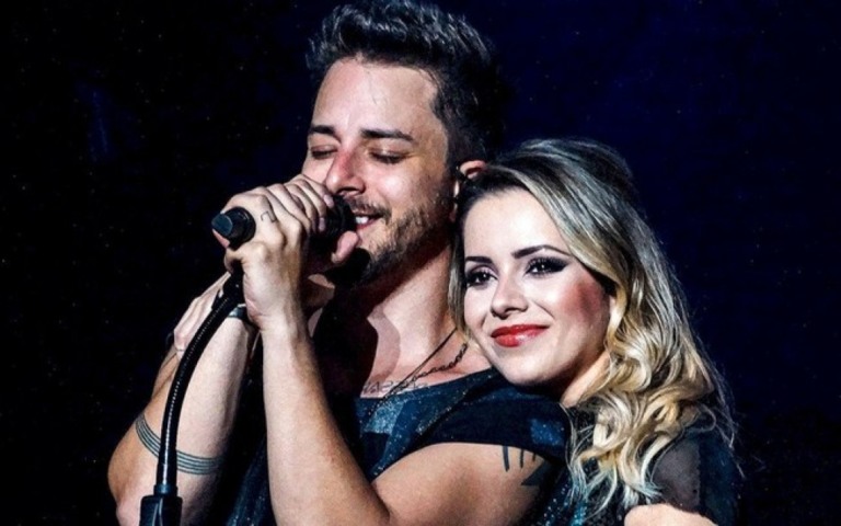 Sandy & Junior disponibilizam o vídeo de "Super-Herói"