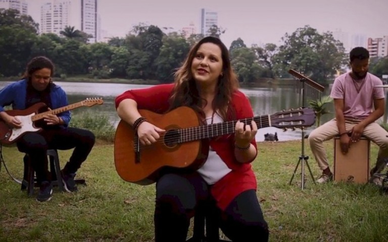 Migrassom lança o clipe de "Confissões"