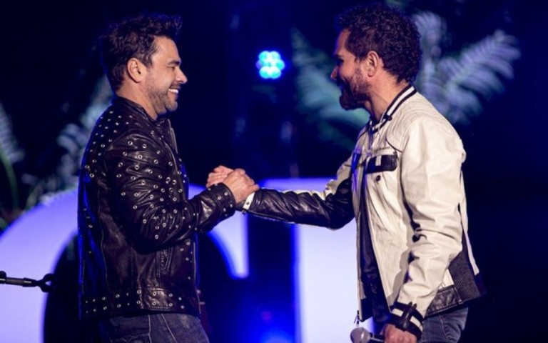 Zezé Di Camargo e Luciano retomam show presencial em São Paulo