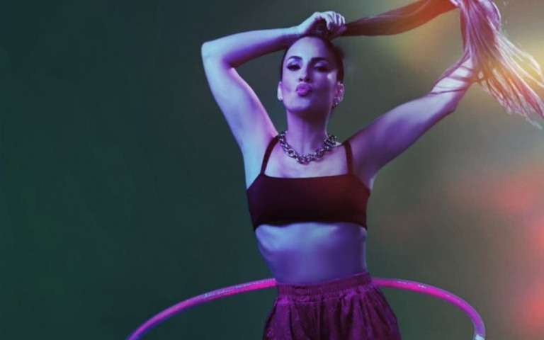 Claudia Leitte anuncia red carpet de "Rodou" para a noite desta quinta-feira
