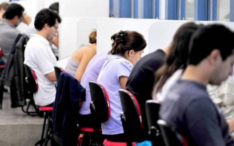 Mais de 200 mil vagas em concursos para 2021; veja quais e quando ocorrerão