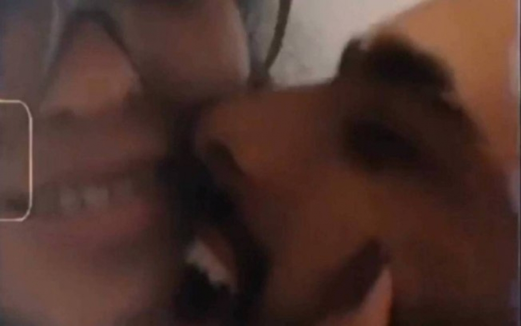 Após polêmicas com Perlla, ex-marido da cantora confessa estar apaixonado Após polêmicas com Perlla, ex-marido da cantora confessa estar apaixonado