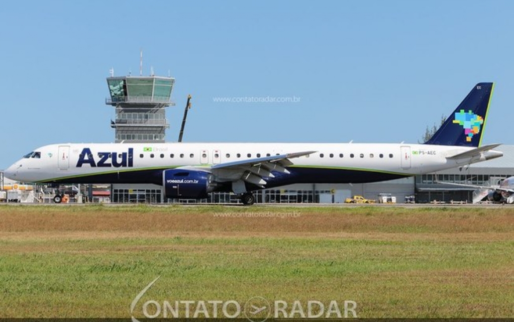 Azul pousa pela primeira vez em Navegantes com o Embraer E2 Azul pousa pela primeira vez em Navegantes com o Embraer E2