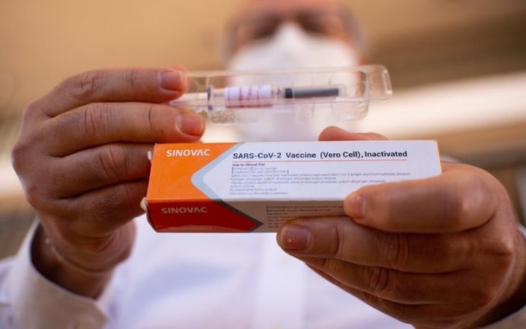 Anvisa envia ao STF dados sobre estágio de vacinas de Covid-19