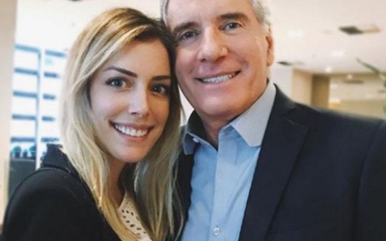 Após usar máscaras de tricô, Fabiana Justus testa positivo para a Covid-19