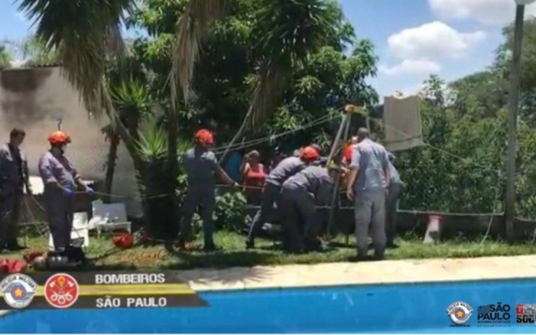 Criança de 11 anos é resgatada após cair em poço de 12 metros de profundidade