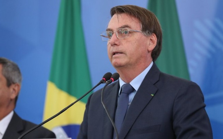 Bolsonaro ignora perguntas sobre apagão no Amapá em evento em Goiás