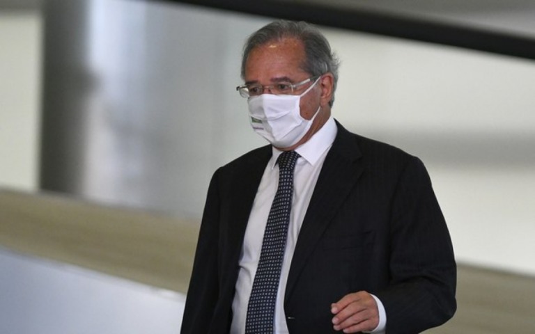 Guedes afirma que Brasil não escolherá "saída fácil" de furar o teto de gastos