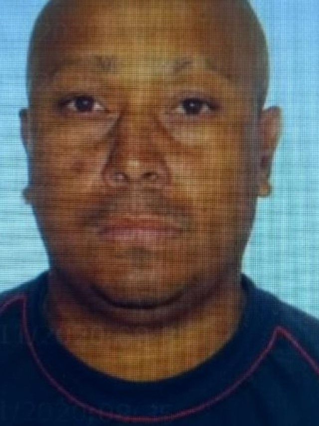 Corpo de João Alberto, negro assassinado no Carrefour, é velado em Porto Alegre