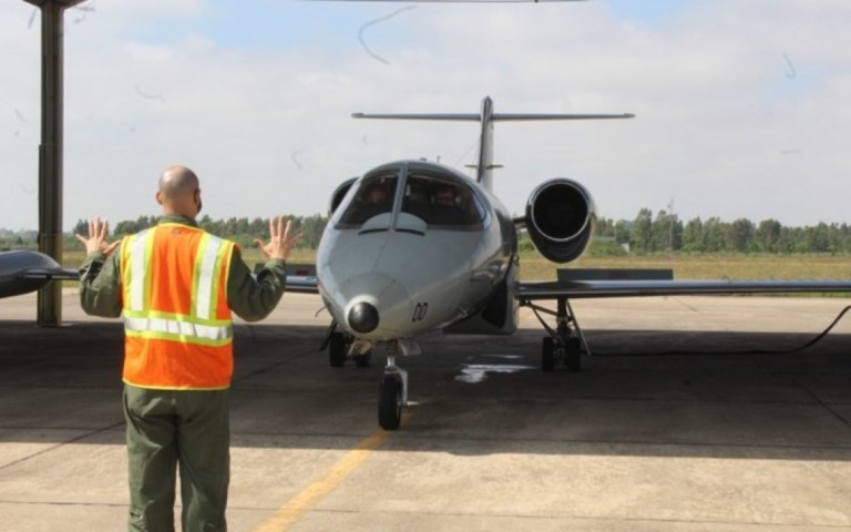 Força Aérea Brasileira desativa última unidade do jato Learjet R-35A