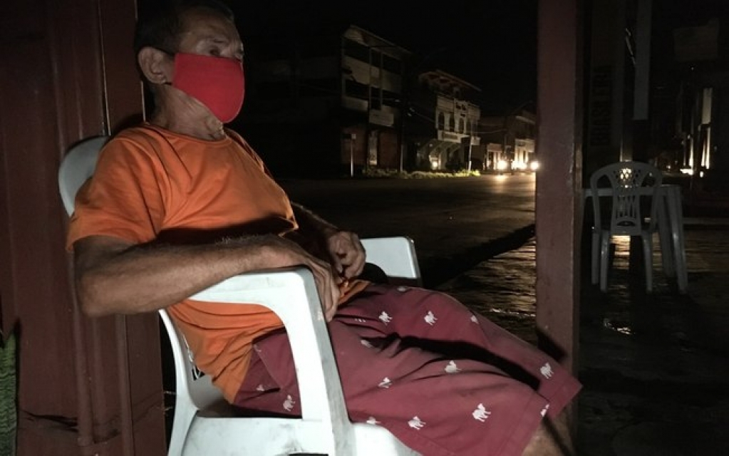 Os impactos do apagão na população periférica do Amapá: "Me sinto um nada"