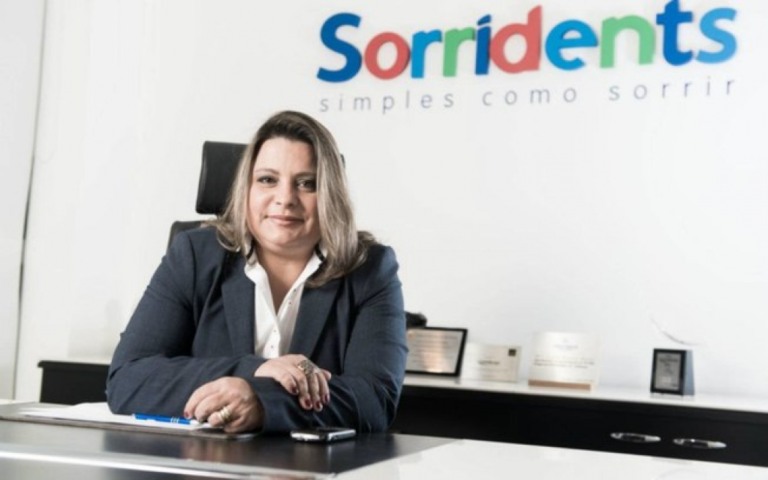 Dona de franquia odontológica vira caso de estudo em Harvard e Stanford