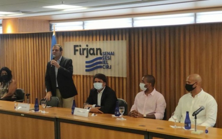 Paes anuncia primeira mulher negra a integrar a cúpula do seu secretariado