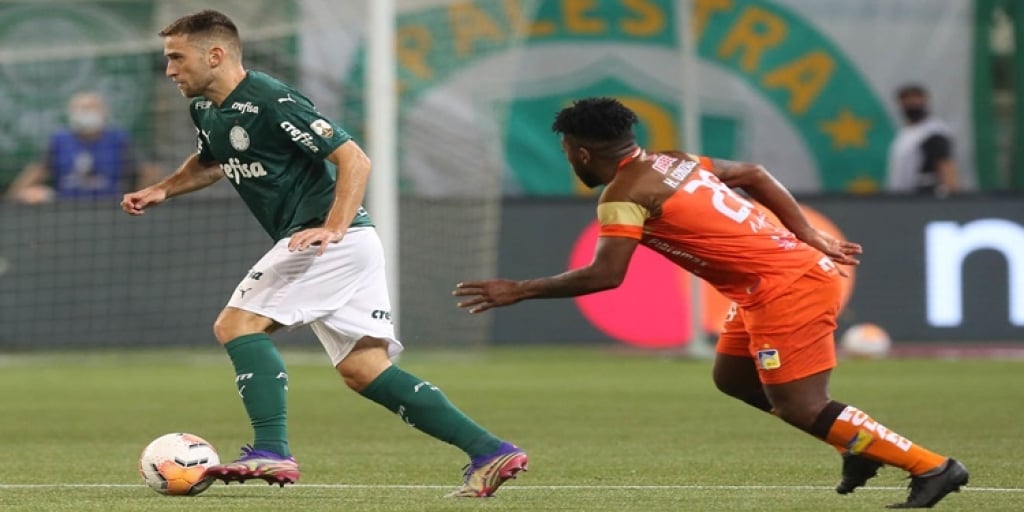 Palmeiras detona Delfín por 5 a 0 e confirma vaga nas quartas da Libertadores