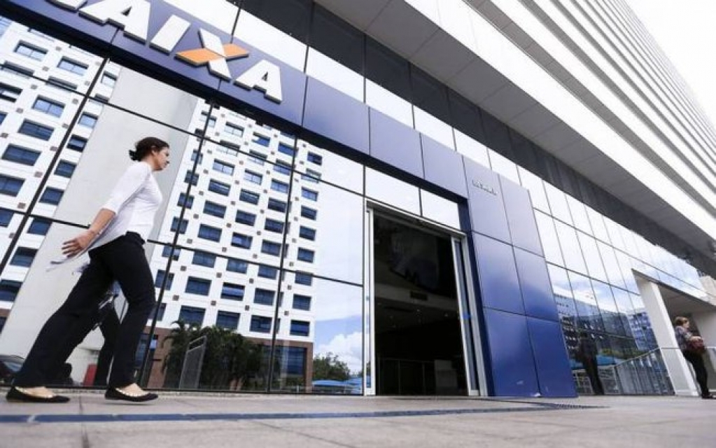 Nascidos em agosto recebem mais uma parcela de R$ 600