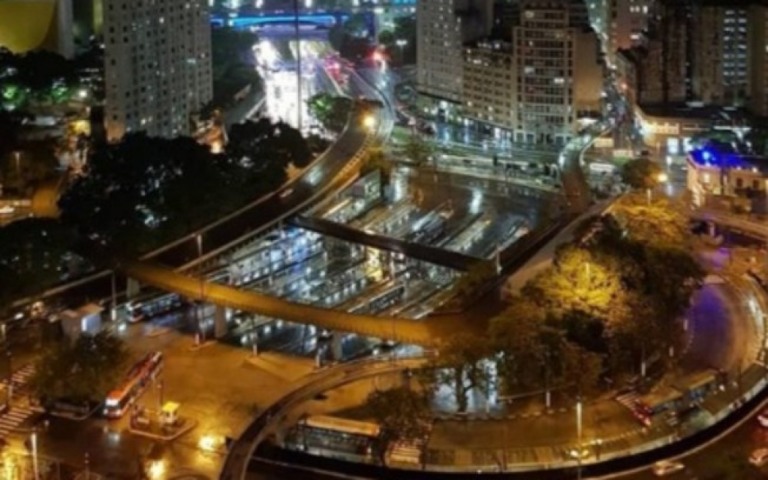 Chuva fraca e temperatura quente neste sábado em São Paulo