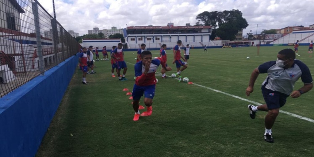 Fortaleza encerra atividade de preparação visando confronto com Bragantino