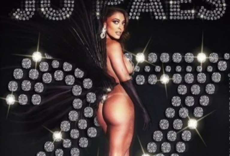 Juliana Paes posta clique sensual e web vai ao delírio