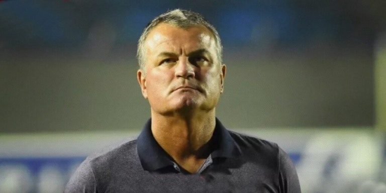 Mazola Júnior é o novo técnico do Esporte Clube Vitória