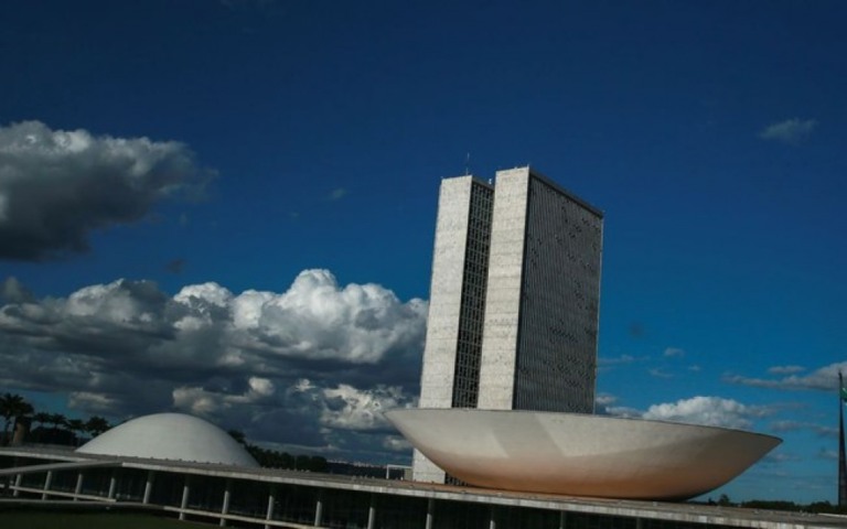 Senado aprova projeto que facilita recuperação de micro e pequenas empresas