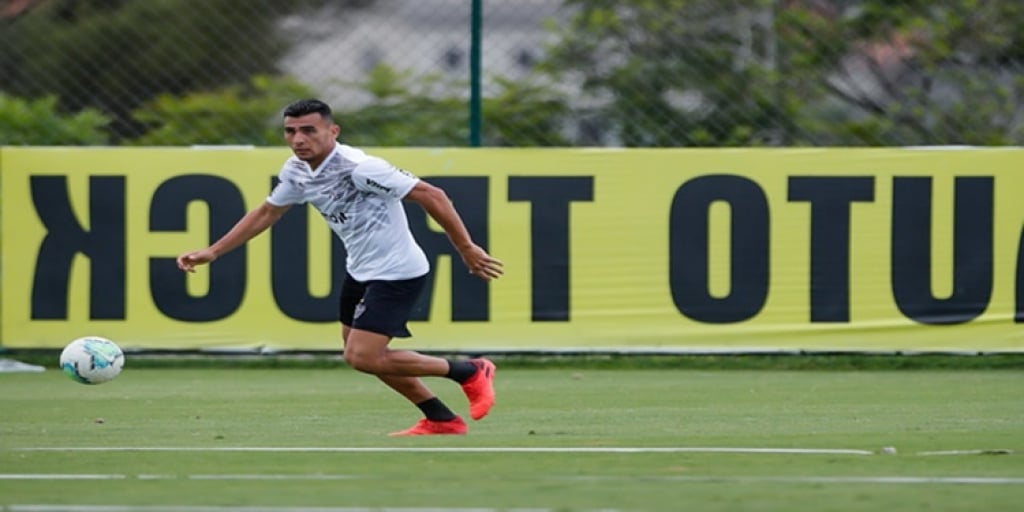 Zagueiro Junior Alonso diz que para ganhar, equipe do Galo deve ser intensa