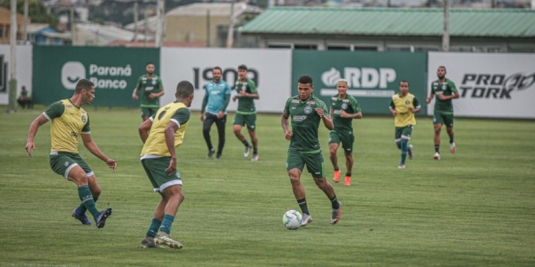 Com três novos desfalques, Coritiba treina para encarar Sport