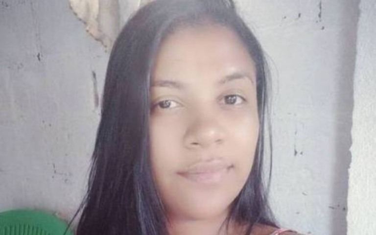 Jovem com morte confirmada em queda de ônibus está viva em hospital