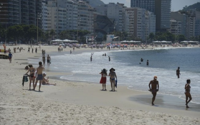 Vacinação no Rio deve começar por profissionais de saúde, idosos e indígenas