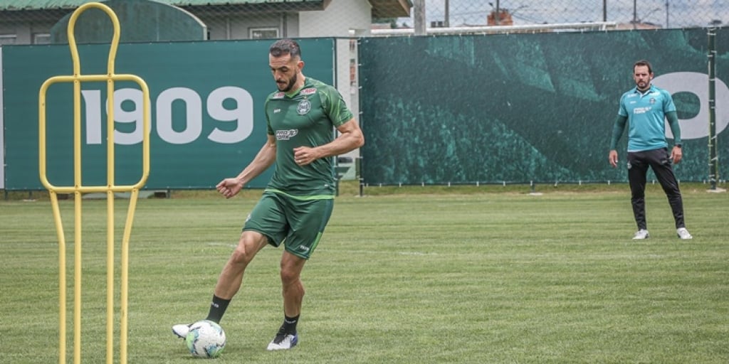 Coritiba treina no CT da Graciosa, para ter bons resultados contra Sport