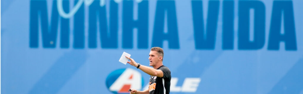 Direto do CT: Corinthians faz penúltimo treino antes o Majestoso