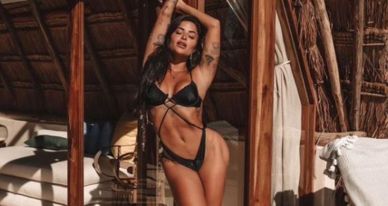 Aline Riscado quebra a internet ao postar ensaio sensual no México