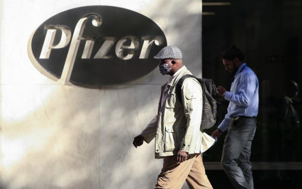 Agência regulatória de saúde dos EUA aprova uso emergencial da vacina da Pfizer