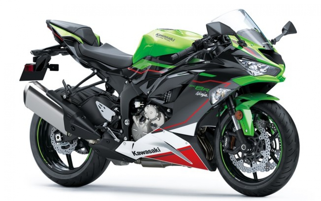 Kawasaki Ninja ZX-6R e mais 3 modelos ganham novidades na linha 2021