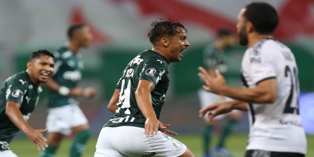 Palmeiras vence o Libertad por 3 a 0 e avança a semifinais da Libertadores