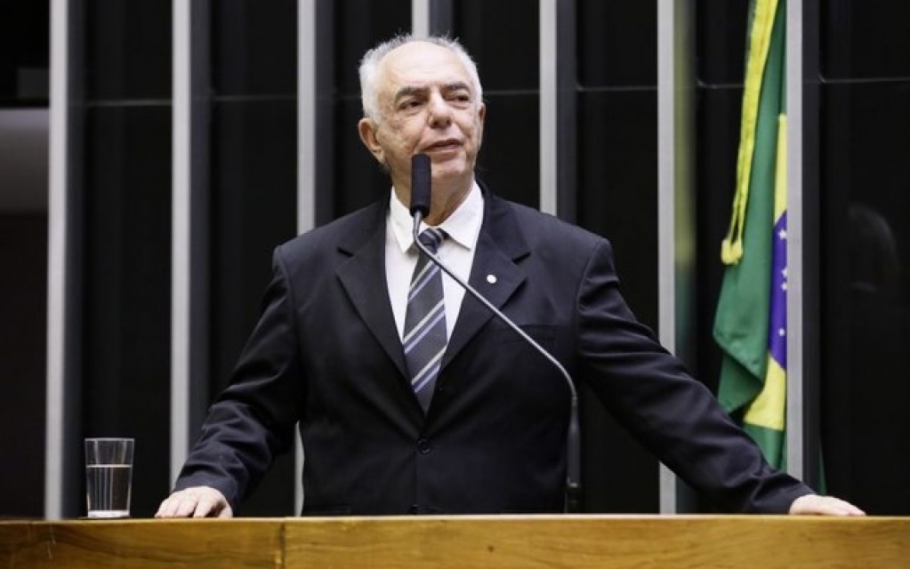 Deputado federal do PSB-RO é internado em UTI após infarto Deputado federal do PSB-RO é internado em UTI após infarto
