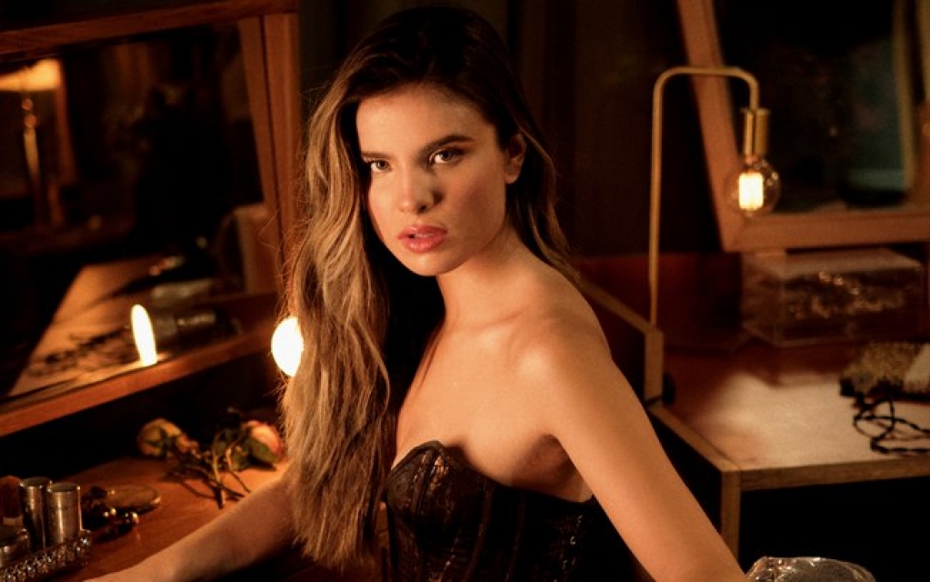 Giulia Be divulga making of do clipe "Eu Me Amo Mais"