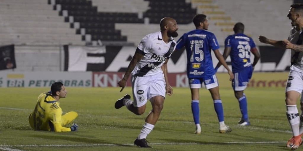 De virada, Ponte Preta vence o Cruzeiro e alcança o 6º lugar com 46 pontos