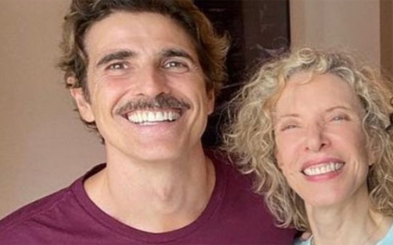 Reynaldo Gianecchini e Marília Gabriela se reencontram e relembram casamento