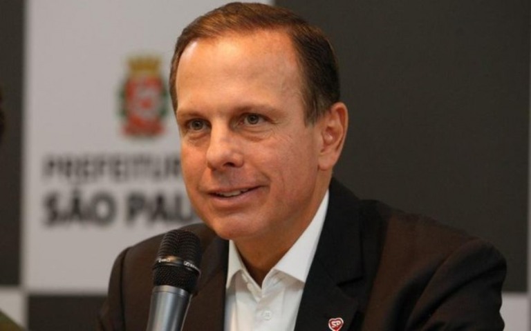 Doria vai para Miami 1 dia após decretar fase vermelha em São Paulo