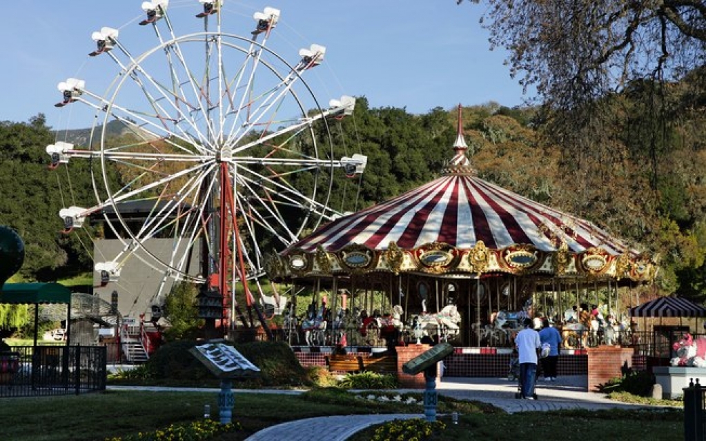 Rancho Neverland, de Michael Jackson, é vendido por um quarto de seu valor Rancho Neverland, de Michael Jackson, é vendido por um quarto de seu valor