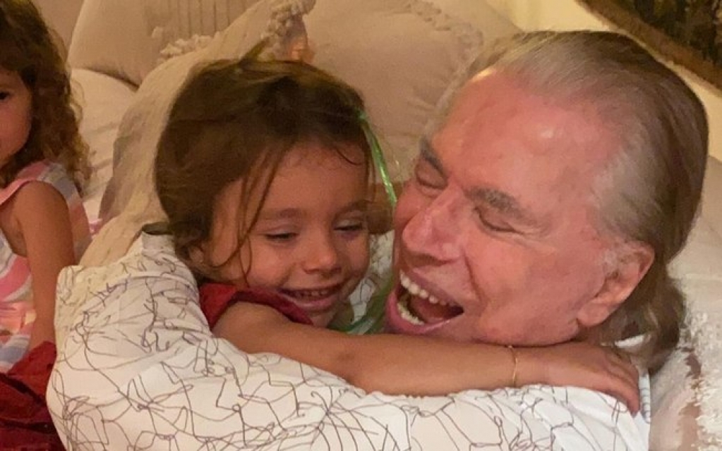 Patrícia Abravanel mostra Silvio Santos em momentos fofos com os netos Patrícia Abravanel mostra Silvio Santos em momentos fofos com os netos